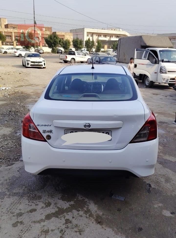 نيسان صني